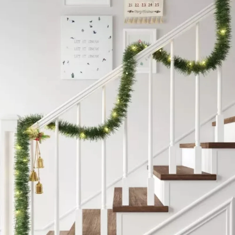 18' Christmas Pre-Lit Artificial Pine Garland w/ LED Lights- NEW IN PACKAGE